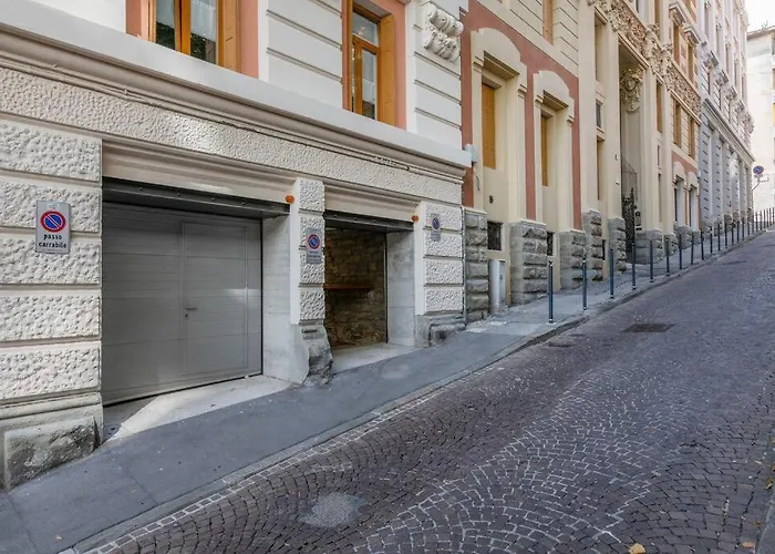 Casa Cereria - With Parking Апартаменти