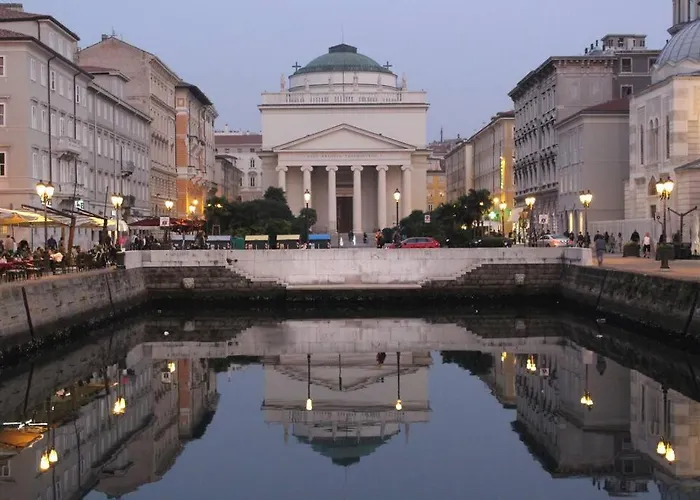 Casa Cereria - With Parking Апартаменти Трієст