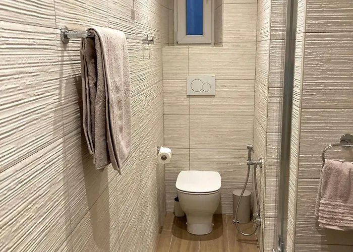 Апартаменти Casa Cereria - With Parking *